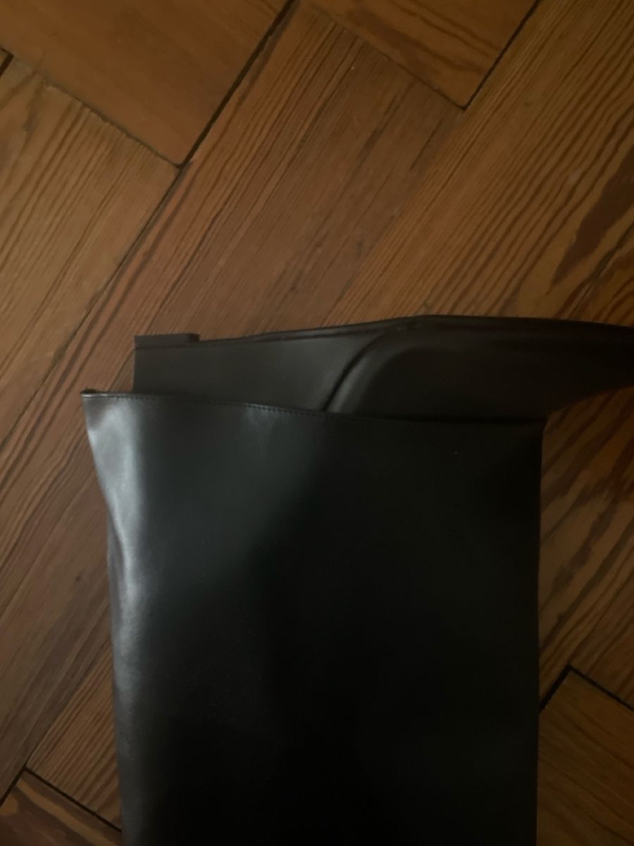 Scarpe da donna: Bottes à talons  – Nuovo (secondo la descrizione) da Genève venduto da lea_b6vp 1