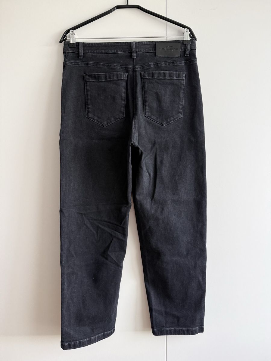 Luisa Cerano Jeans: Luisa Cerano Jeans – Usato da Buchs AG venduto da MiWeFe17 1