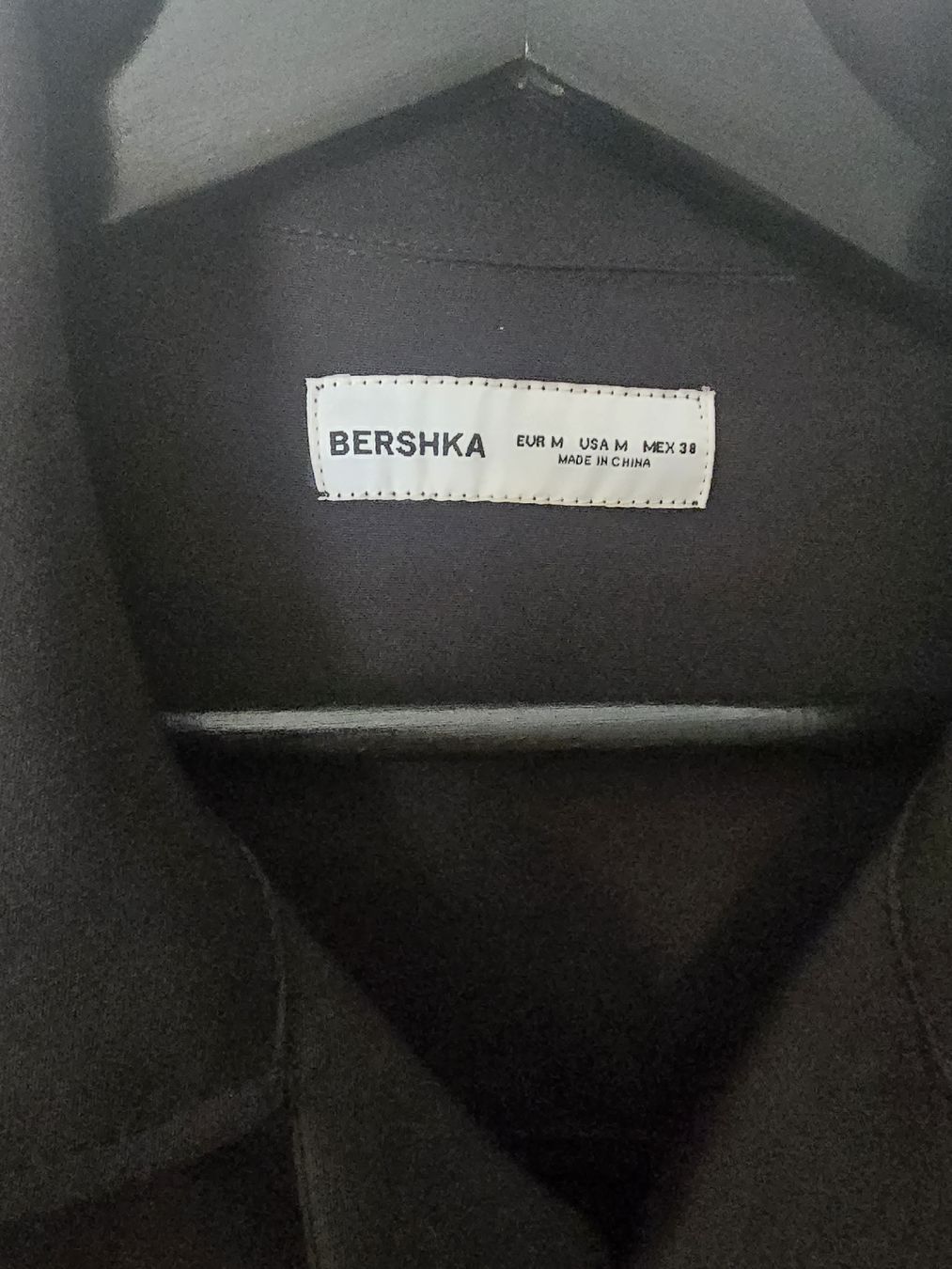 Bershka Giacche: Bombers noir taille M marque Bershka – Usato da St-Sulpice VD venduto da Celmi007 2