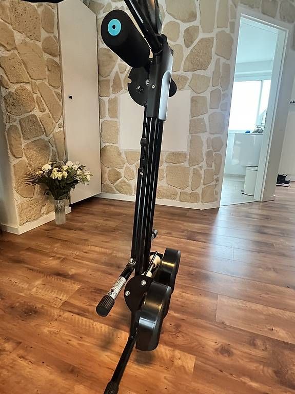 Hometrainer: Fitmaxx 5 Trainingsgerät / Heimtrainer  platzsparend – Usato da Riehen venduto da ste_8prv 3