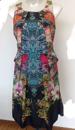 Kleid Scenario