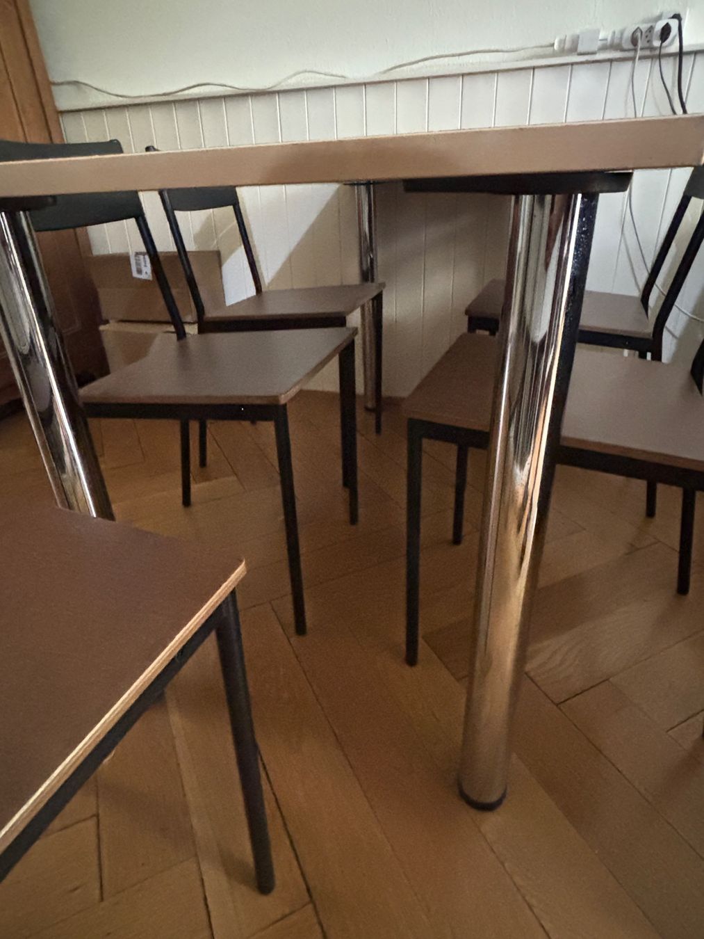 Ikea Tavoli: Tisch inkl. 5 Stühle – Usato da Basel venduto da bal_vz76 3
