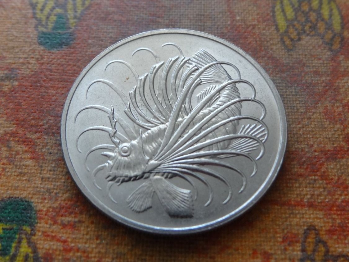 Tutti le monete: SINGAPOUR  50  Cents  1981 – Usato da Romanel-sur-Lausanne venduto da Swift13