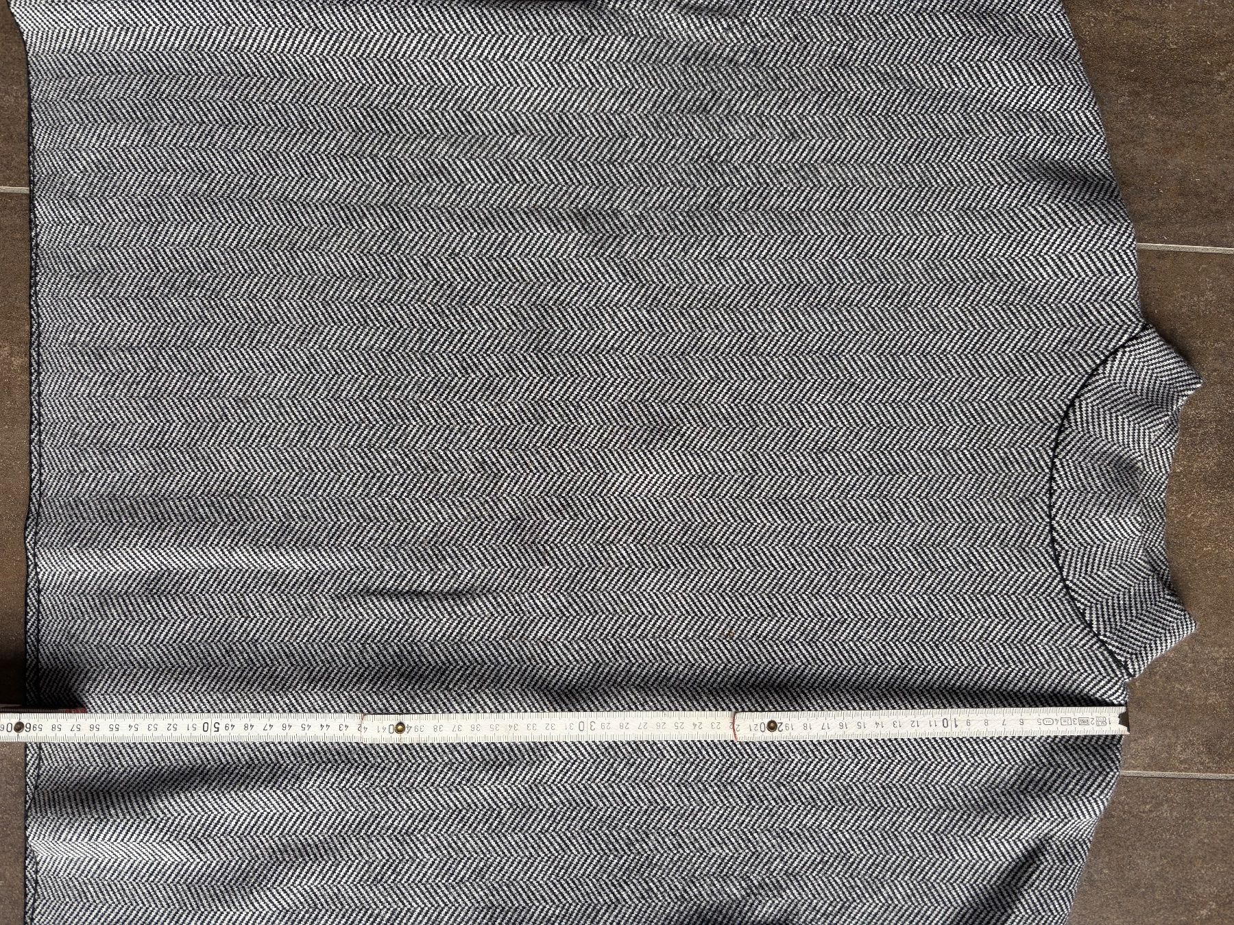Maglioni & Felpe: Pullover katestorm schwarz weiss Fischgrät Grösse L – Usato da Sirnach venduto da khe_q88w 5