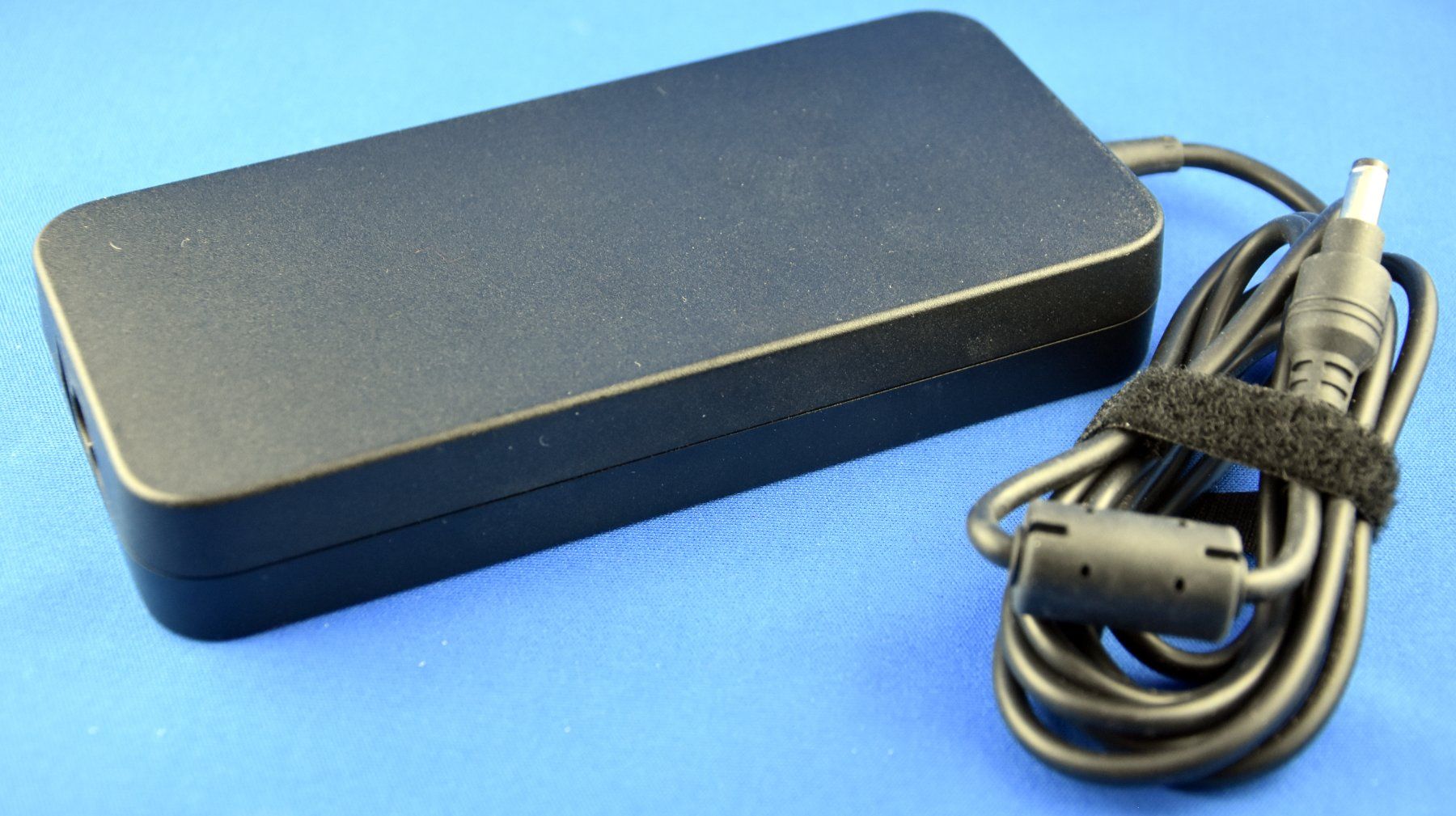 Intel PC: INTEL NUC SBNUC11TNKi5000 – Usato da Künten venduto da Arktisde 3
