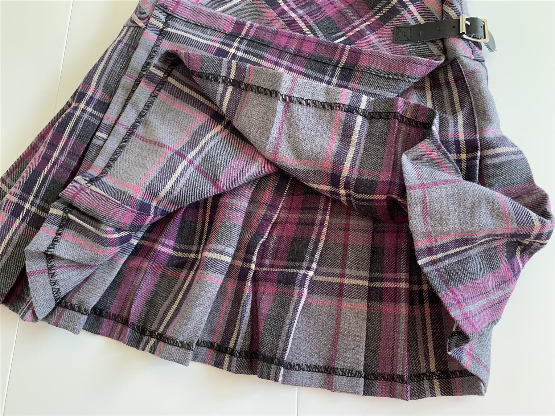 Gonne: Schottenrock Original lila/grau Gr. 36 – Nuovo (secondo la descrizione) da Meiringen venduto da snahhanssnah 1
