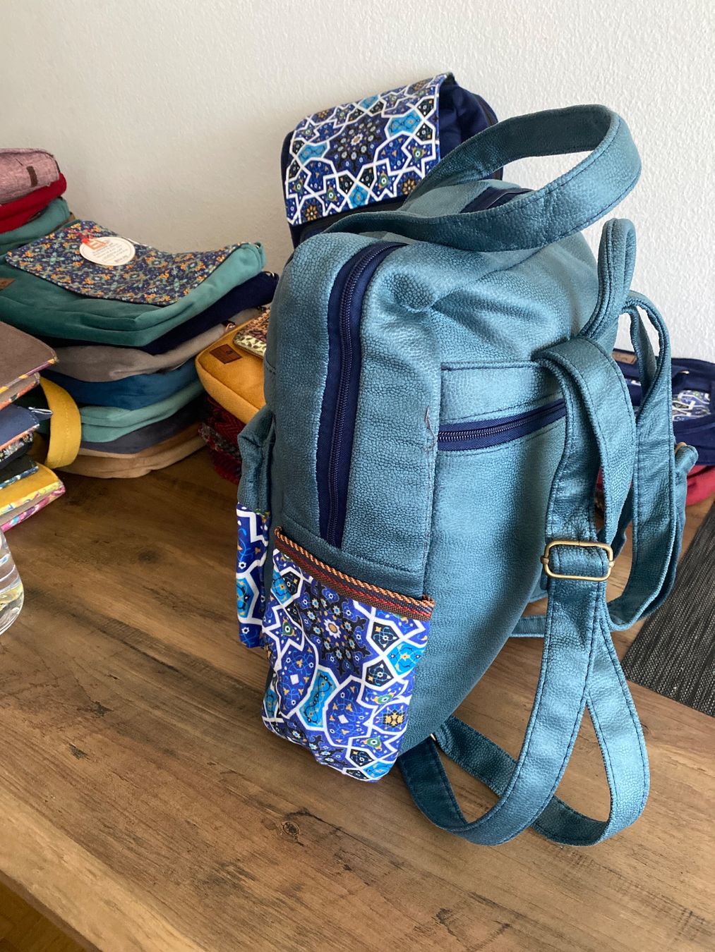 Rucksäcke: Damen Rucksack  35 B / 45 H cm – Neu und originalverpackt aus Bülach von Nasser2008 5