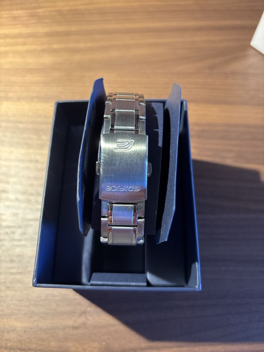 Edifice Orologi: Casio EFV-150D-2AVUEF Analoguhr, 46.5mm – Nuovo (secondo la descrizione) da Wettingen venduto da sra_5nd2 2