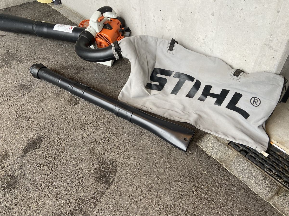 Stihl Aspirateurs & souffleurs à feuilles: Laubsauger&Laubbläser  – D'occasion à Seewis-Pardisla par skoda8