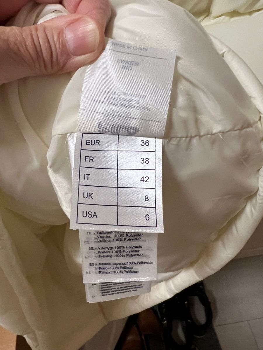 Fila Giacche: Fila Jacke Beige Grösse S – Nuovo (secondo la descrizione) da Glattbrugg venduto da Allerlei2 3