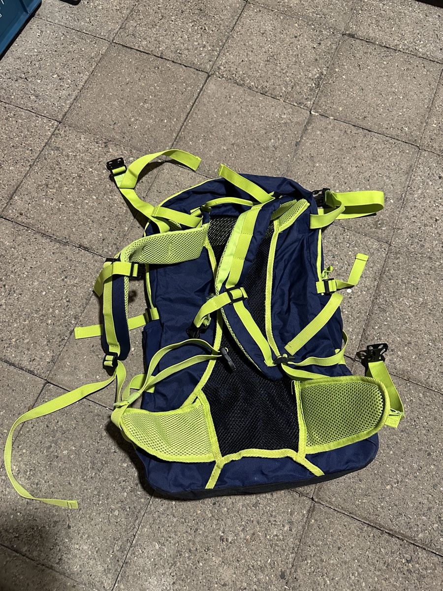 Zaini: Crane 20L Wanderrucksack, neuwertig – Usato da Benken SG venduto da Adonis1312 1