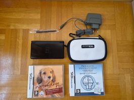 Nintendo DS lite avec 2 jeux et la housse de transport