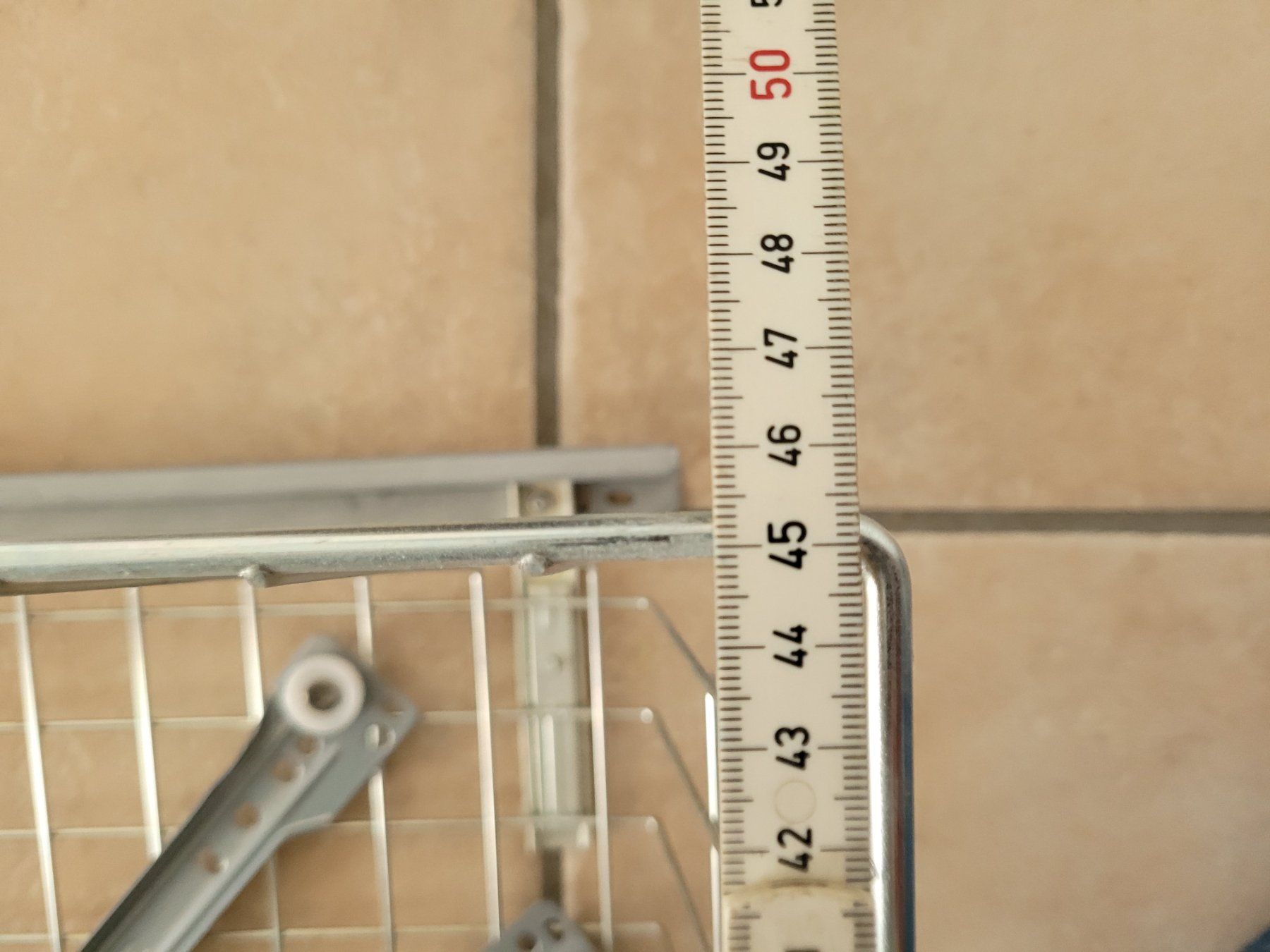 Garderobe: Paniers de garde-robe réglables pour meuble – Gebraucht aus Bionnens von Meg011 3