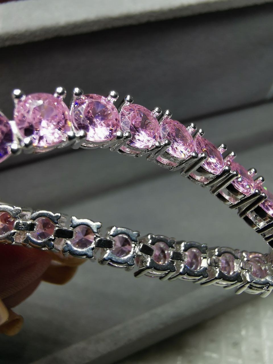 Bracciali & Braccialetti: Bracelet avec zircons – Nuovo e nell'imballaggio originale da Reconvilier venduto da Tsma67 7
