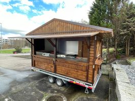 Verkaufswagen - Holzhaus, Hexenhaus mit Geräten