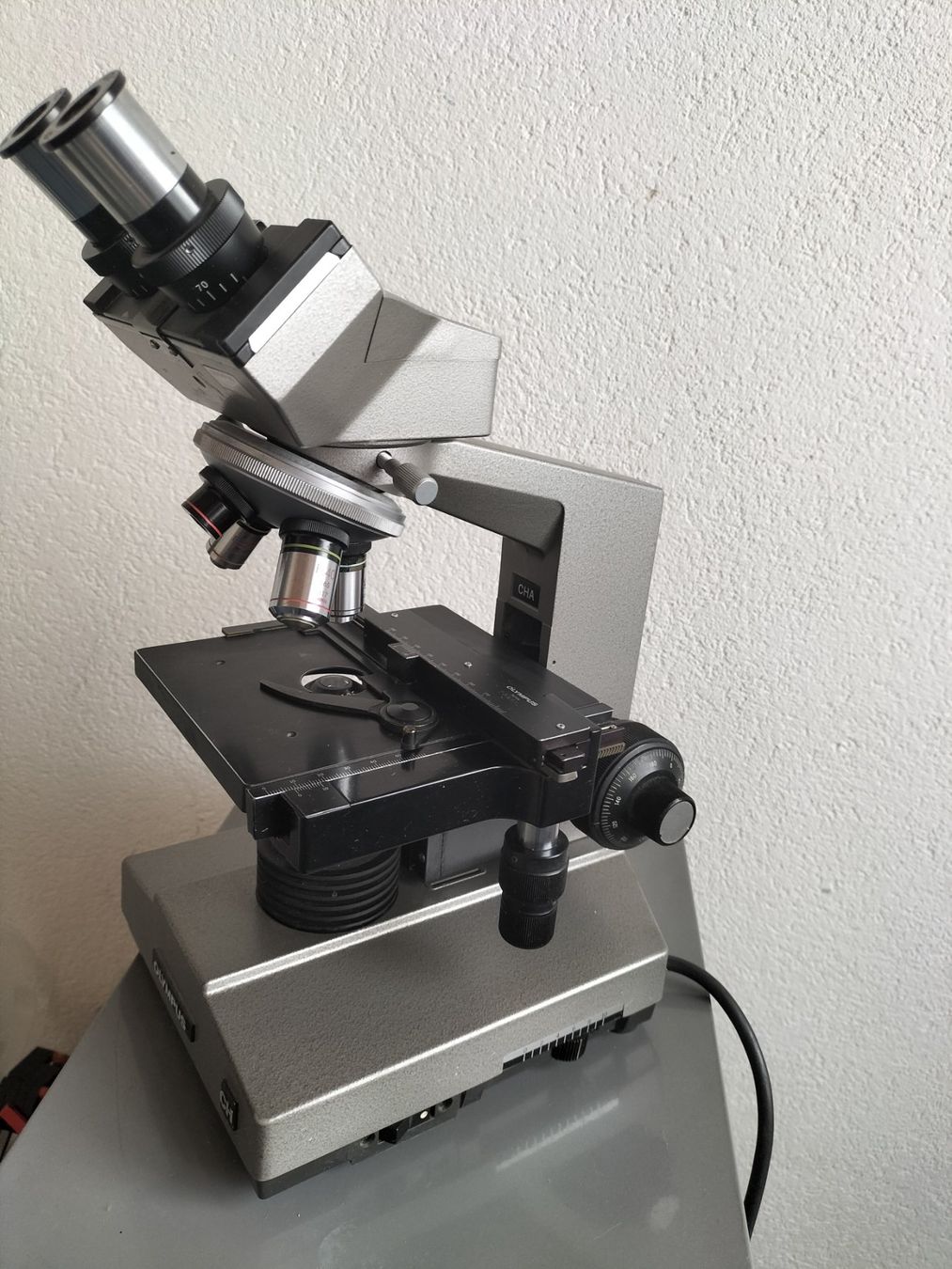 Microscopi: Mikroskop Olympus CHA binokular – Usato da Langenthal venduto da jaskno66 2