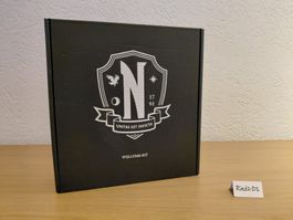 Wednesday Panini Welcome-Kit. NEW