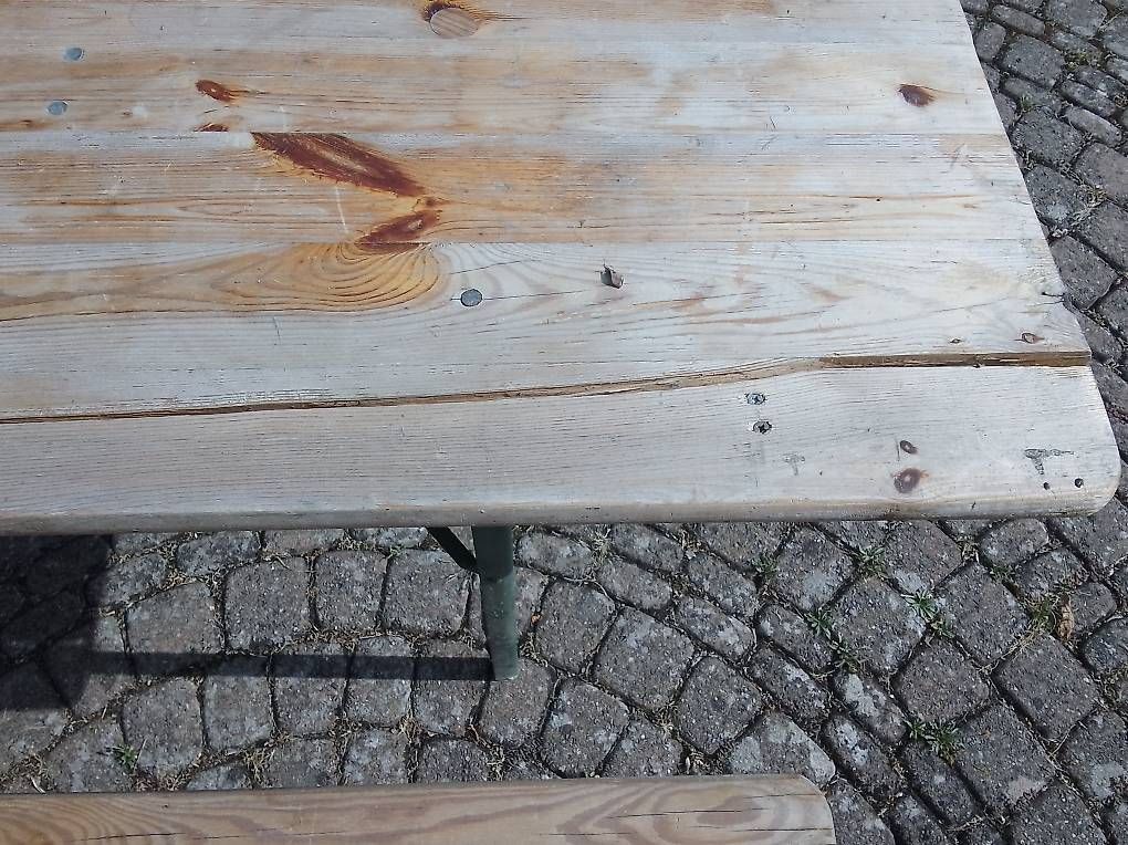Tischset: 2 x Festtische mit Bänken. – Gebraucht aus Oberwangen von Spunz1 1
