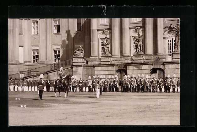 Cartoline postali: Potsdam, Kaiser Wilhelm II. bei einer Pa – Usato da Berlin venduto da bartko-reher