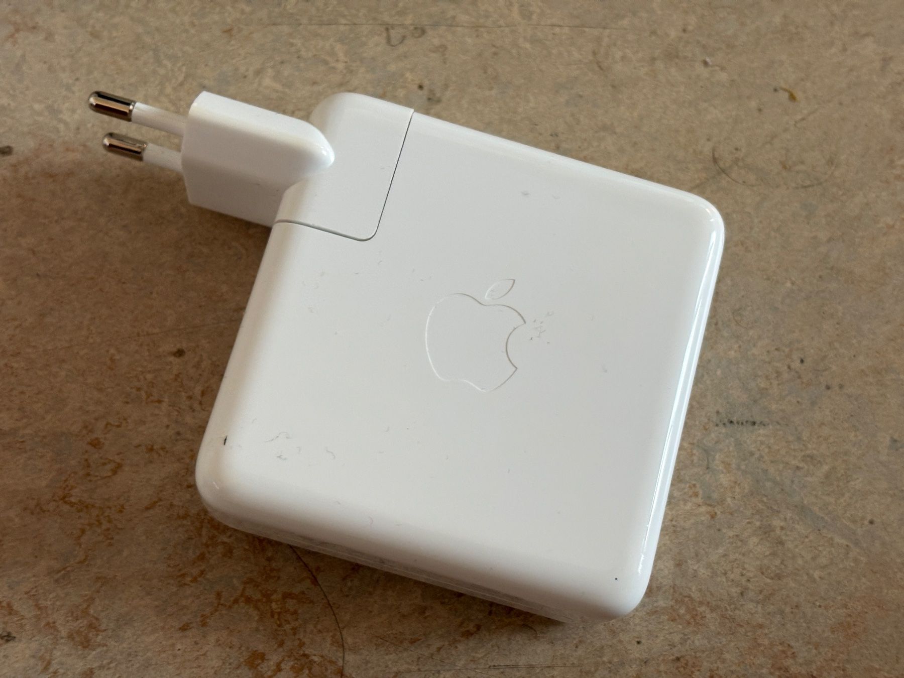 Caricabatterie: Apple Netzteil 96W USB-C Power Adapter (Original) – Usato da Dietikon venduto da The-Star-Shop