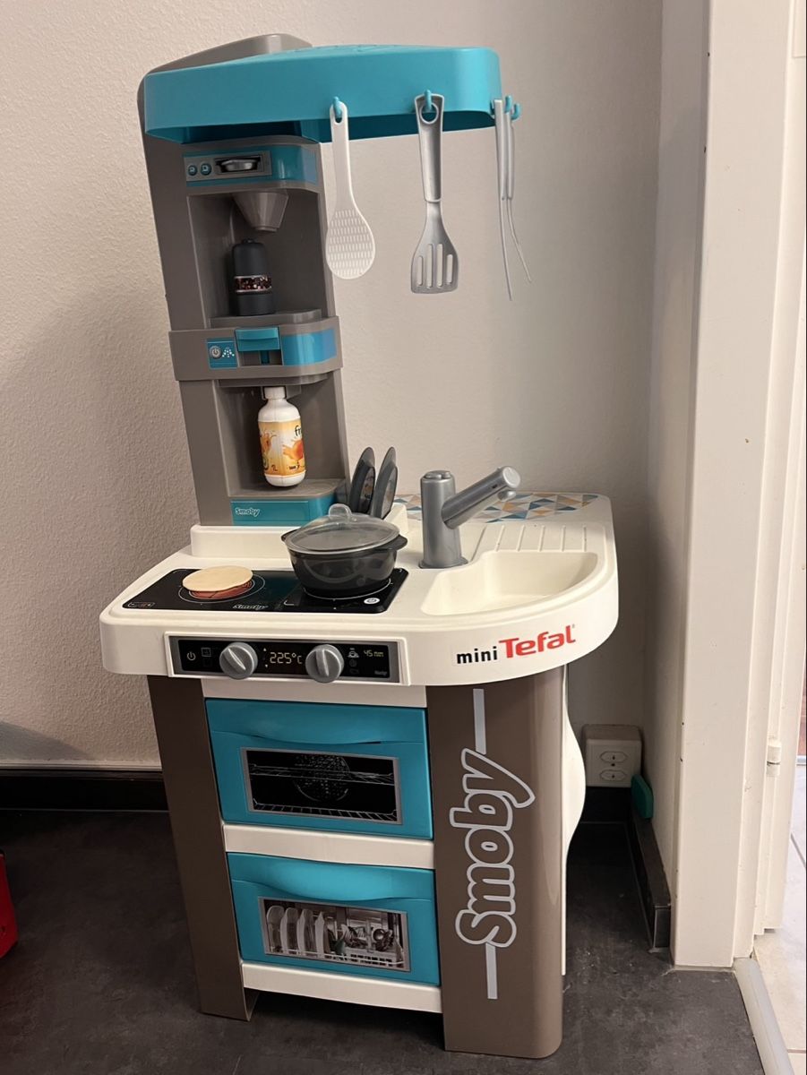 Smoby Spielzeuge: Smoby Tefal kitchen with accessories – Gebraucht aus Horgen von fra_c8y8