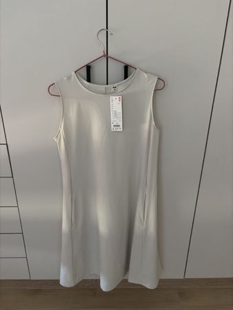 Uniqlo Sleeveless Dress Off White Size M New