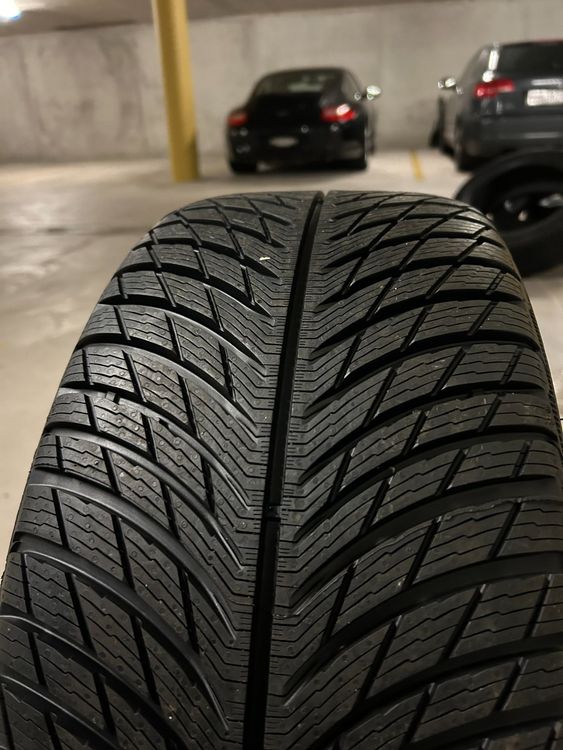 **NEU** 4x Winterreifen, ab 1.- !! Michelin 245/45 R17 | Kaufen auf Ricardo