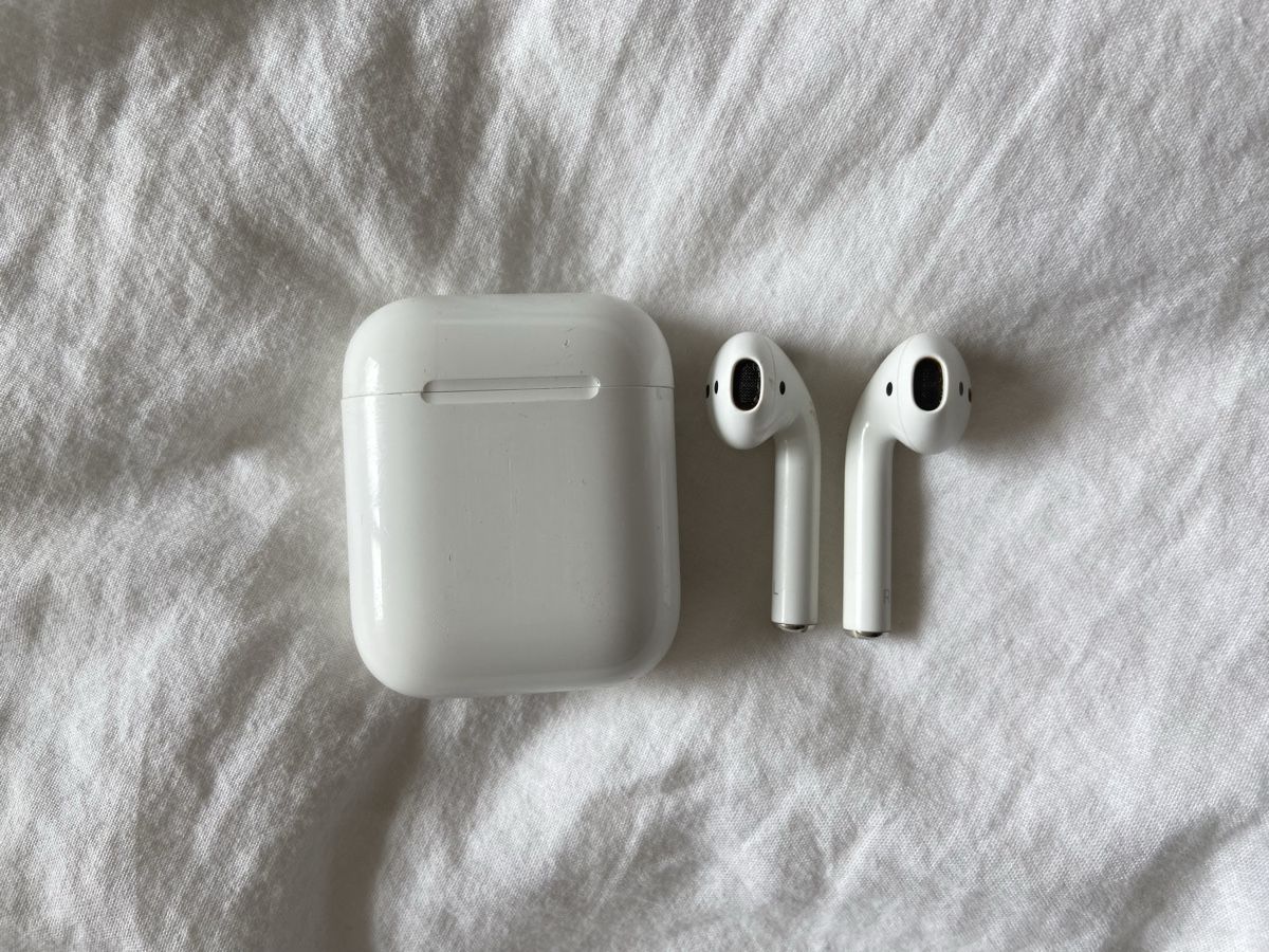 Apple Cuffie: Apple Airpods Gen. 1 – Usato da Spiegel b. Bern venduto da pre1ovedthreads