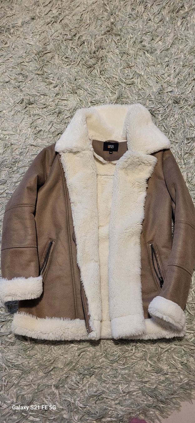 Vestes: Winterjacke XS – D'occasion à Sempach par mysteraoxx