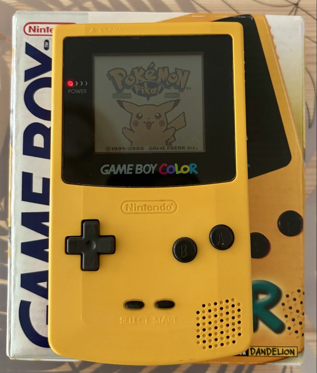 Nintendo Konsolen: Gameboy Color Yellow ab 1.- – Gebraucht aus Genève von Rizzard 4