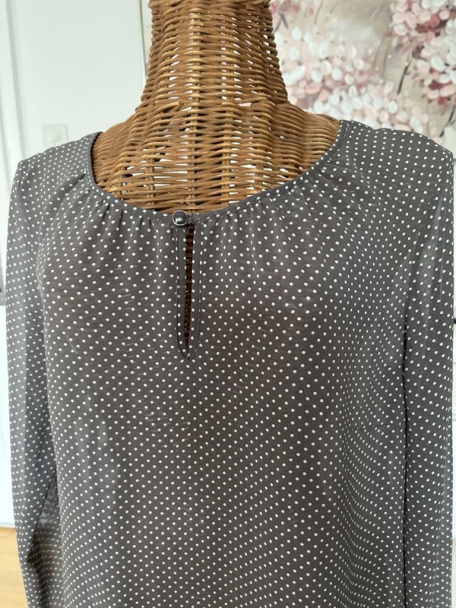 S.Oliver Blusen: Bluse mit Pünktchenmuster, grau, S. Oliver, 38 – Gebraucht aus Solothurn von Bobesch08