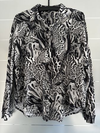 efixelle Bluse Gr. 44, Leopardenmuster, Baumwolle, schwarz w