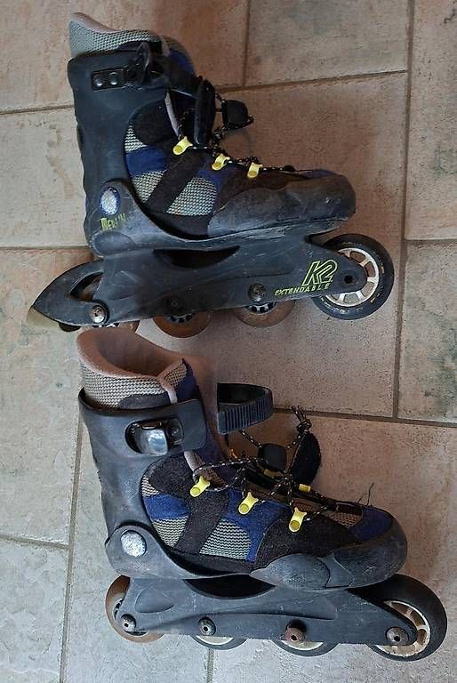 Pattini in linea & Pattini a rotelle: Inline Skates, Grösse 33.5-35.5 ausziehbar, Rollerblades – Usato da Bäriswil BE venduto da Eddy77 2