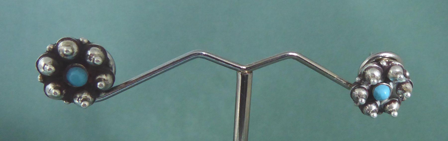 Orecchini pendenti & Orecchini a lobo: Ohr Ringe / Stecker 925 Silber mit synthetischem Steinchen – Usato da Muri AG venduto da silvermouse007