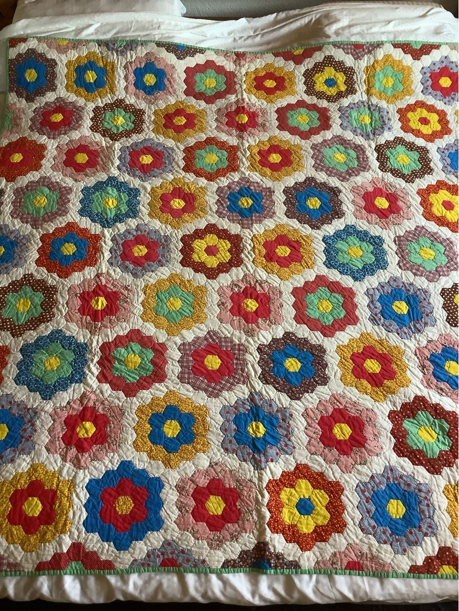 Coperte: American Handmade Quilt – Nuovo (secondo la descrizione) da Worblaufen venduto da Jarnold