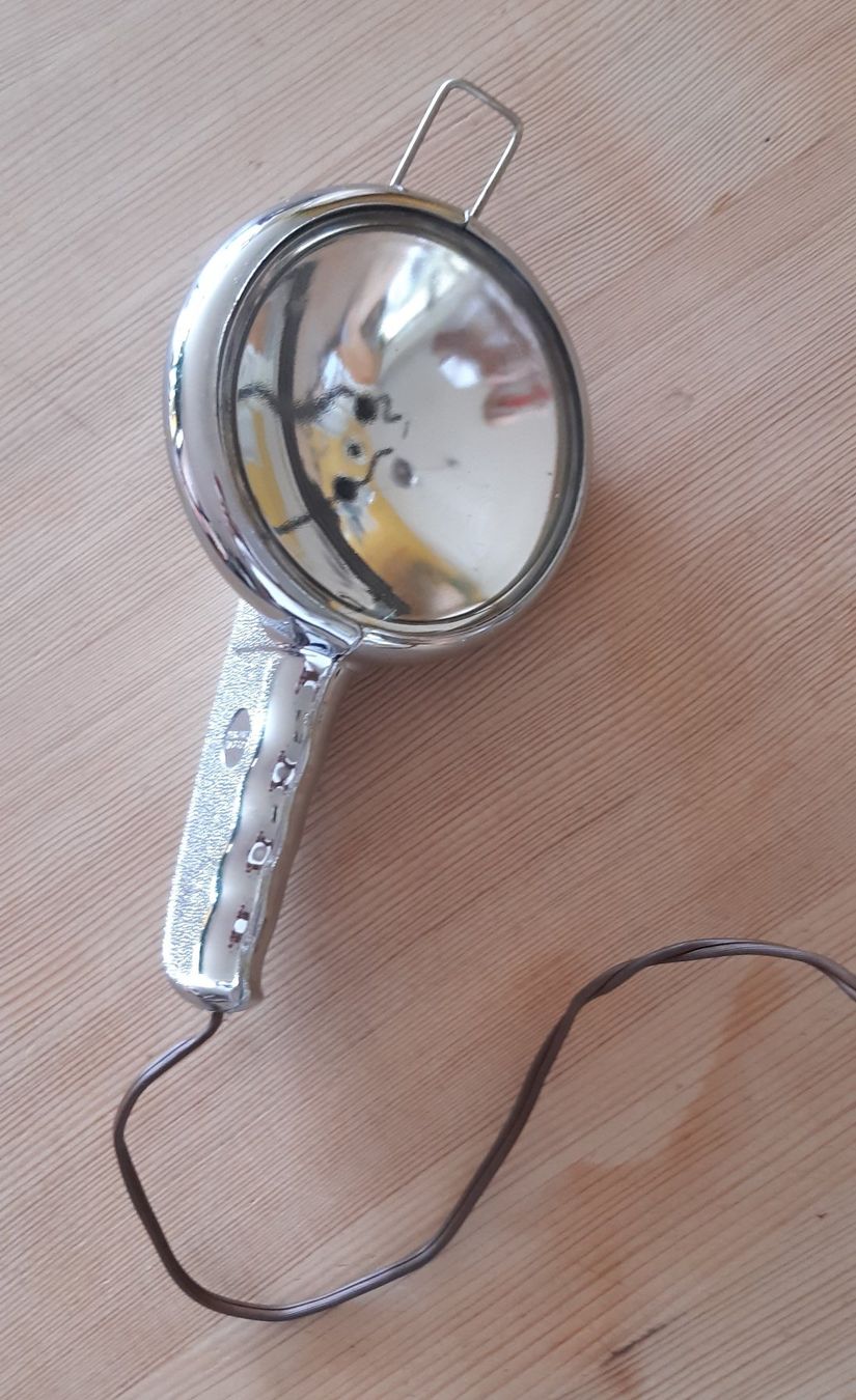 Scheinwerfer: 12 Volt Suchscheinwerfer – Neu (gemäss Beschreibung) aus Oberdorf SO von Beatus55