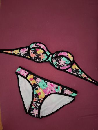 Wunderschöne Bikini von Bench