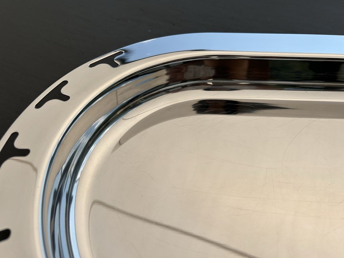 Alessi Servierplatten: EDELSTAHL - SERVIER / PLATTE ALESSI-STYLE – Gebraucht aus Nidfurn von cejeisda