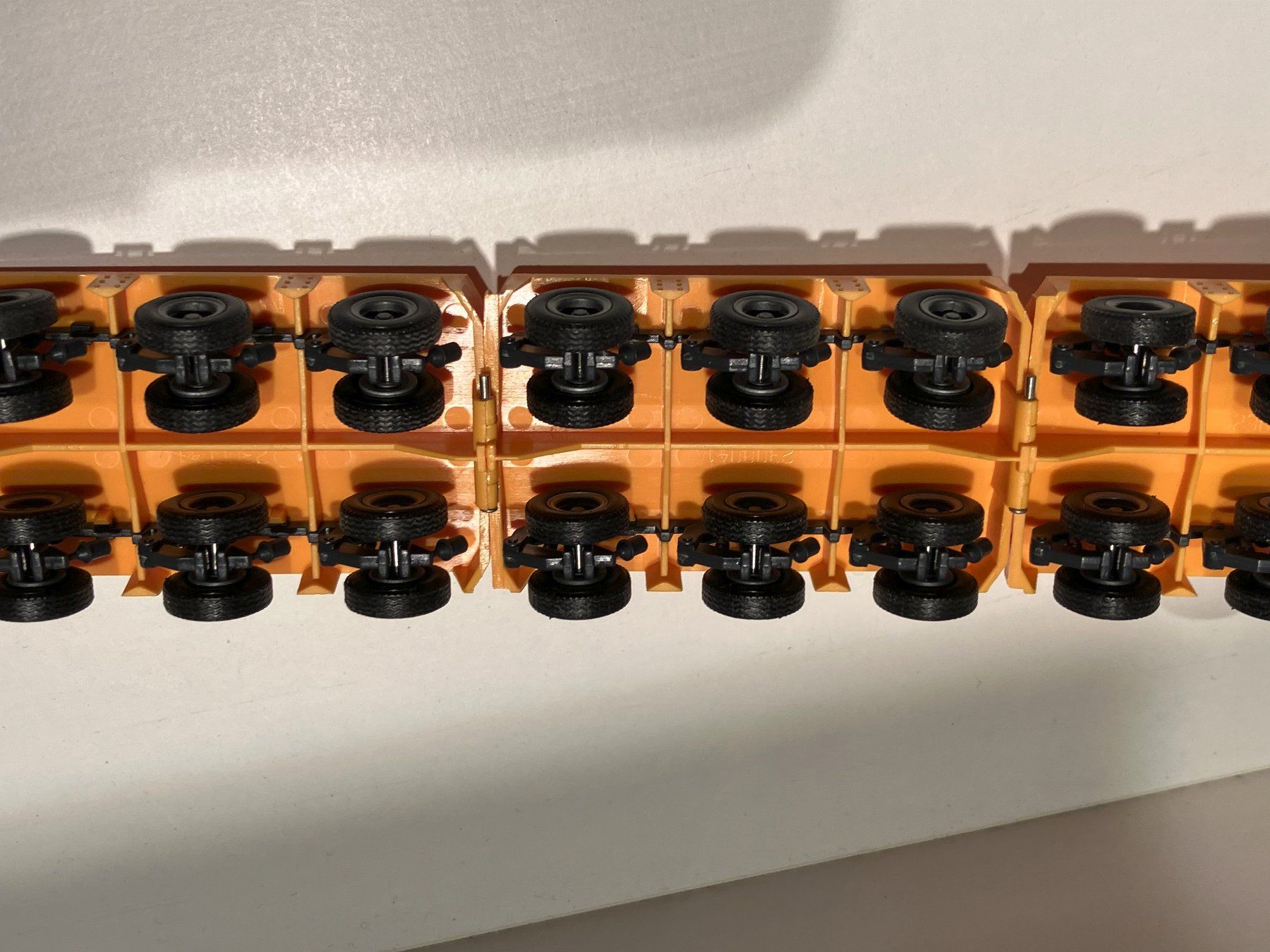Herpa Modellini d'auto: herpa tieflader orange – Nuovo (secondo la descrizione) da solothurn venduto da Lrz74 4