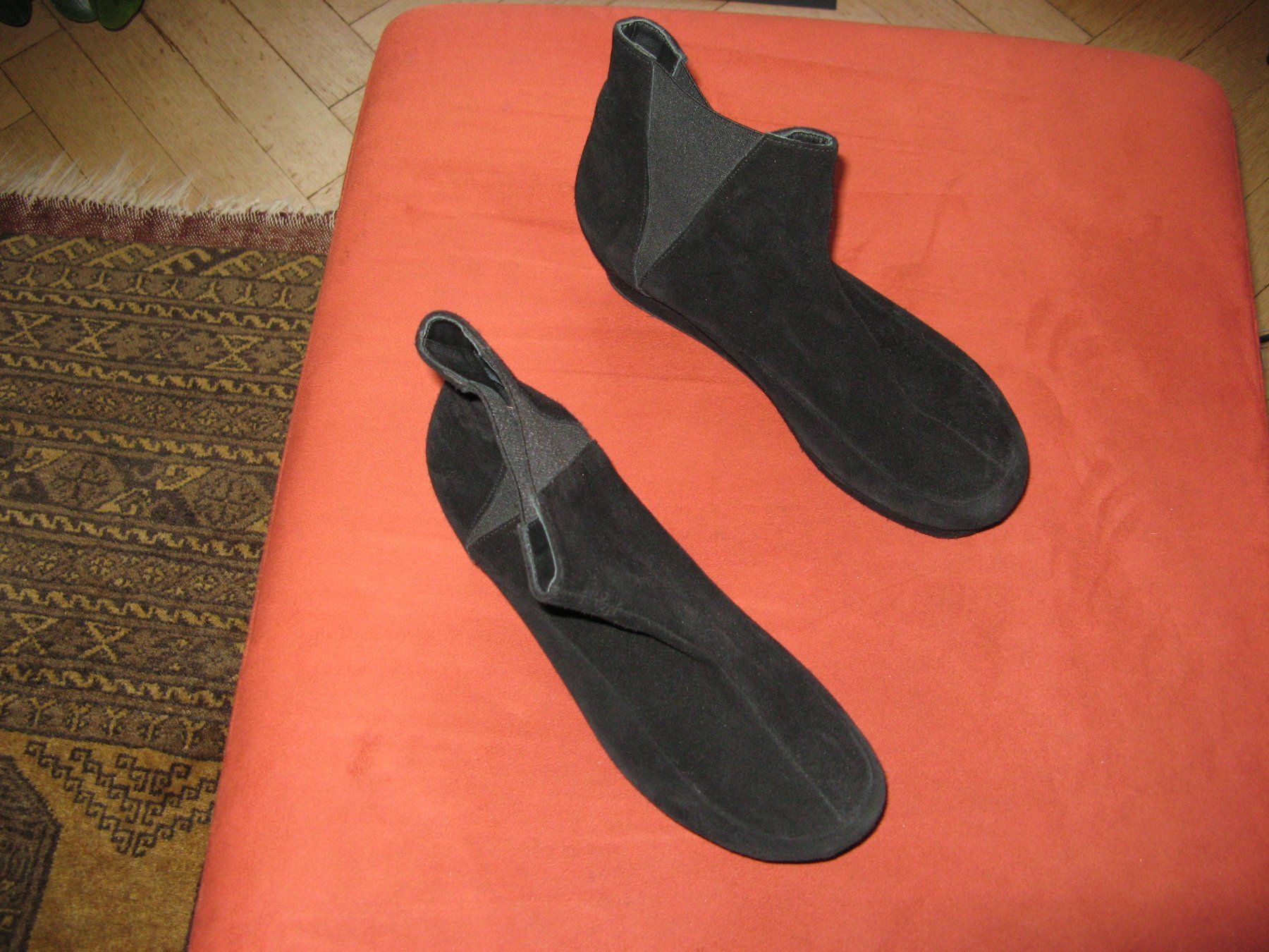 Scarpe da donna: Wildleder Plateau Schuhe Gr. 40 – Usato da Zürich venduto da apil 2
