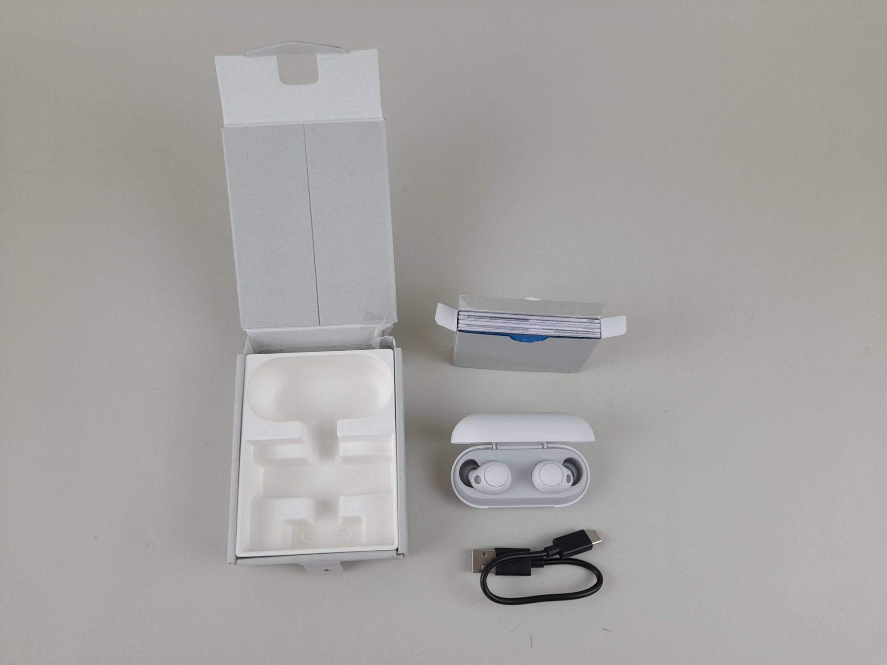 Sony Cuffie: SONY Kabellose Kopfhörer – Nuovo e nell'imballaggio originale da Liebefeld venduto da Restwert_Liebefeld