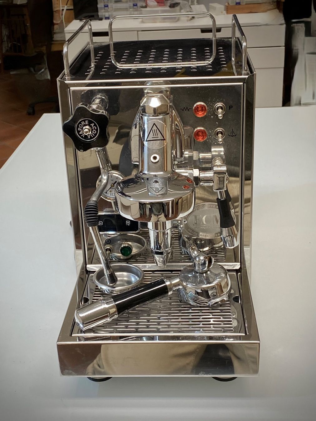 ECM Manufacture Machines à café & Machines à expresso: ECM CLASSIKA PID ESPRESSO MASCHINE – D'occasion à Morcote par swissmontre