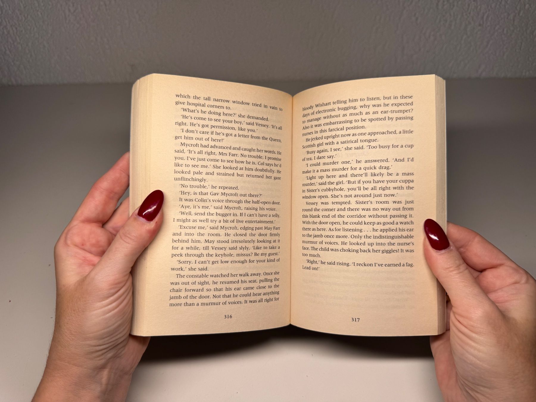 Libri: NOVEL: Reginald Hill, Under World – Usato da Grosswangen venduto da English_books 8