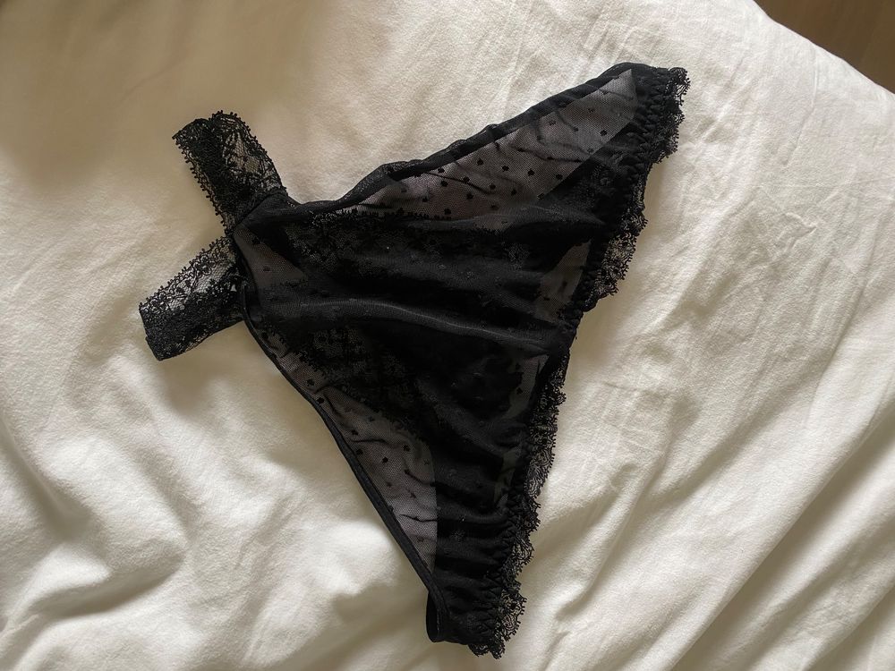 Black Panties with hole erotic lingerie M size Kaufen auf Ricardo