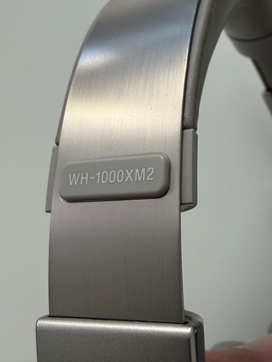 Sony Casques audio: Kopfhörer Sony WH-1000XM2 – D'occasion à Rümlang par Michinet 3