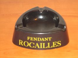 Ancien cendrier publicitaire Fendant Rocailles