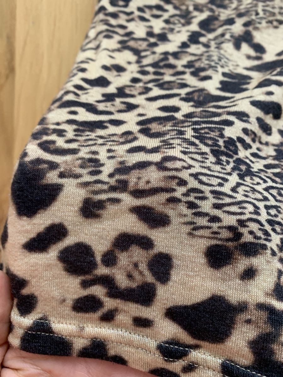 Maglioni & Felpe: Rollkragen Oberteil Pullover Leo Leopardenmuster XS – Nuovo e nell'imballaggio originale da Ostermundigen venduto da des_t9vv 3
