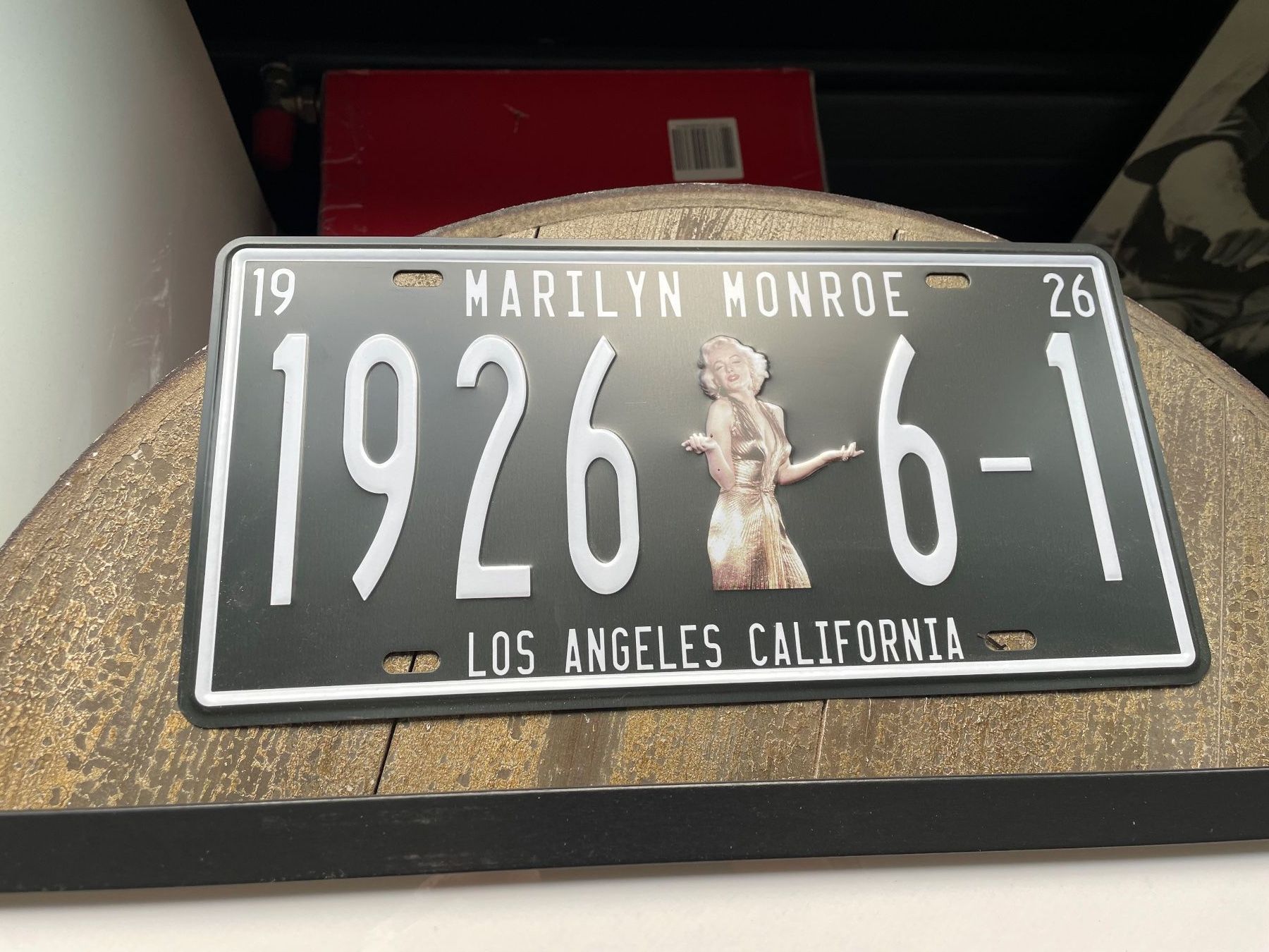 Insegne: Lot Marilyn Monroe: gerahmtes Bild und Blechschild / Nummer – Usato da Effretikon venduto da Bianchina2 2