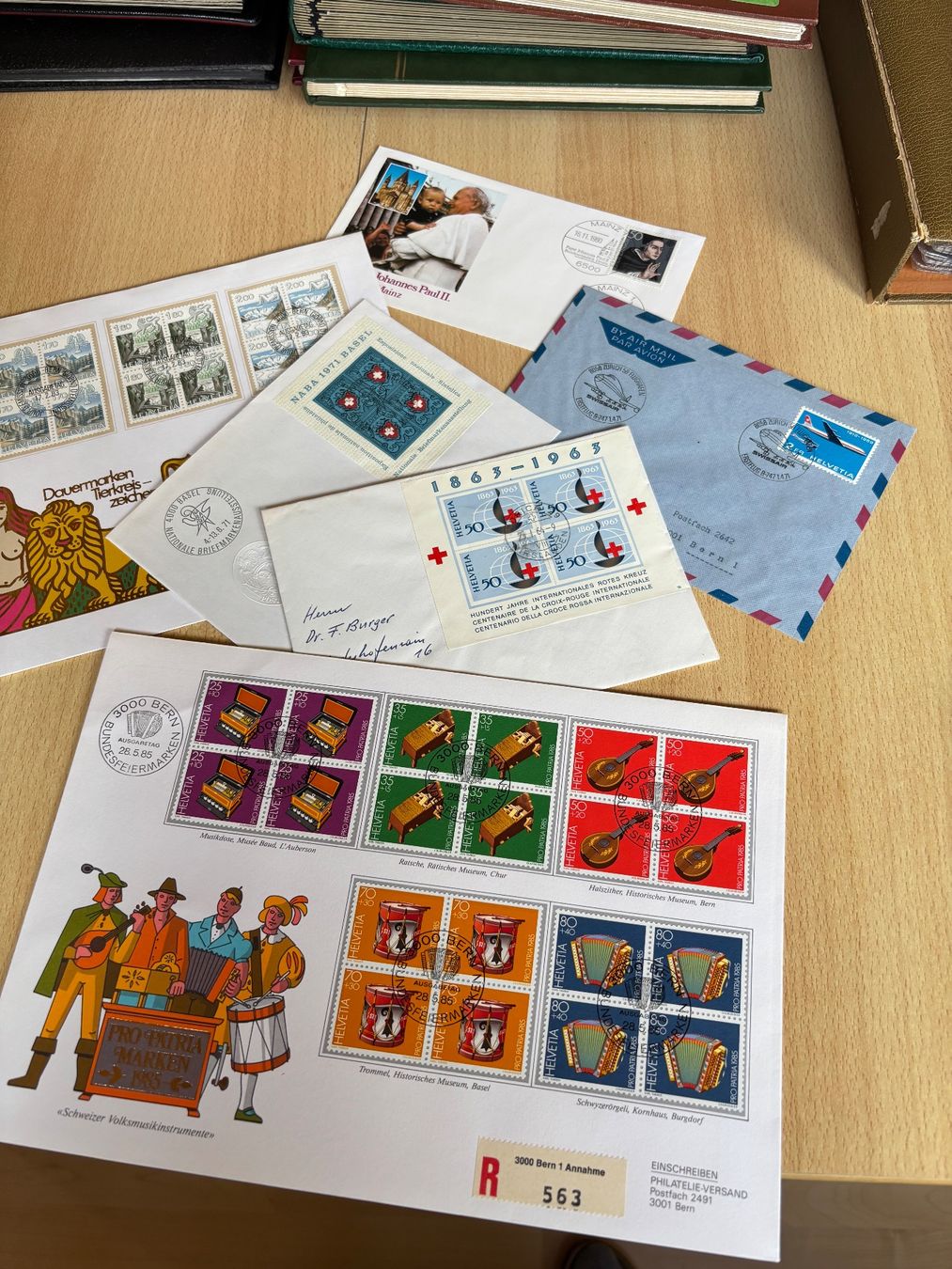 Tutti i francobolli: Riesige Briefmarkensammlung ab 1.--   !!! – Usato da Walkringen venduto da schlupi 2