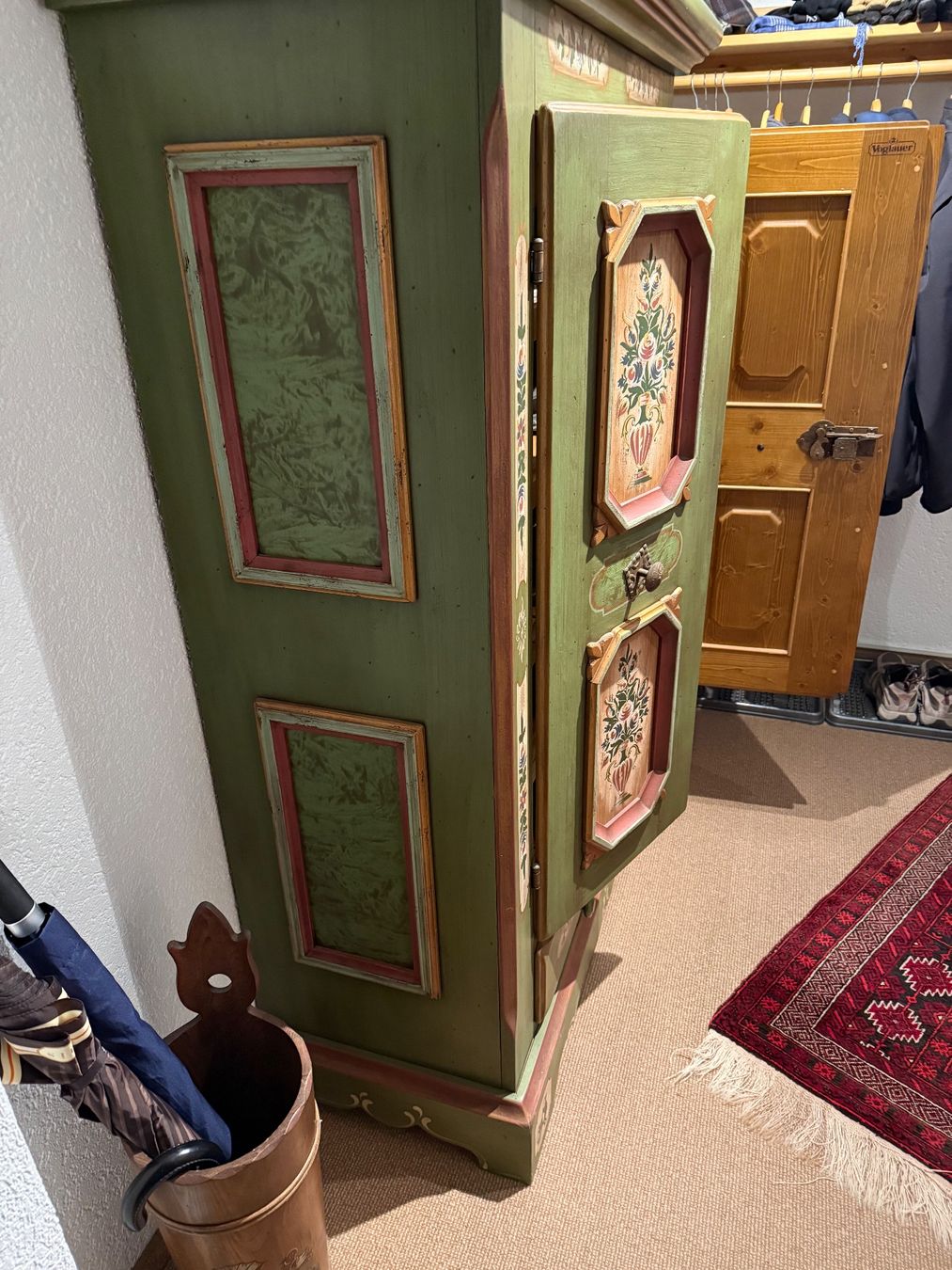 Cassettiere: Traditional Swiss made Voglauer utility cabinet – Usato da Ebmatingen venduto da sea_zkz2 3